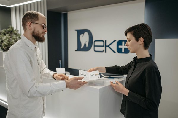 Optimiser la Qualité des Services : Stratégies Essentielles pour une Gestion Efficace et Performante